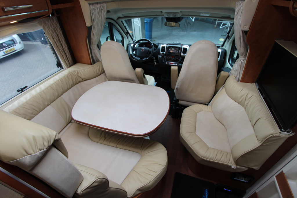 Carthago Chic C-line T4.9 LE foto: 5