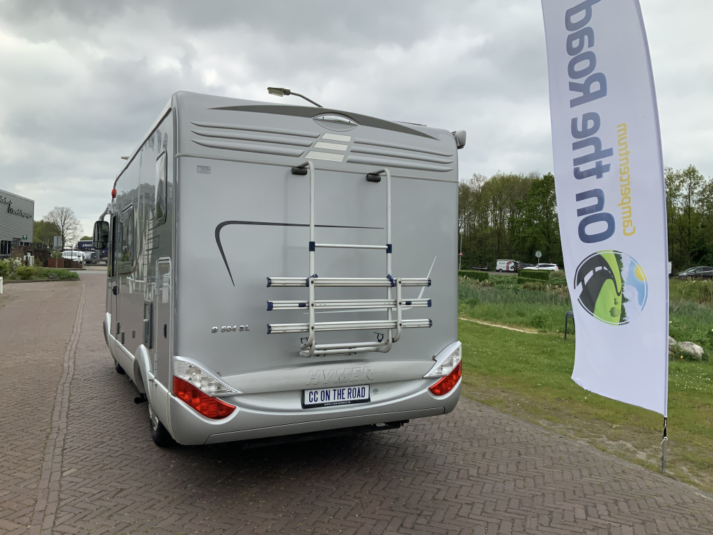 Hymer B 504 SL Integral, Equipado con cama individual trasera y cama elevable delantera, Aire acondicionado de motor, Chasis Alko, etc., A&ntilde;o 2009 Camper centrum on the road foto: 5