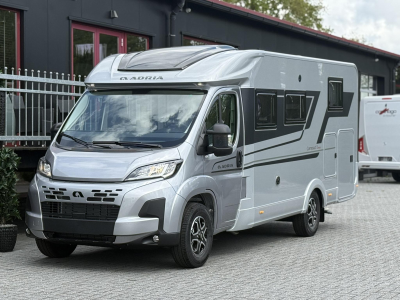 Adria Compact Supreme DL Face-to-face - Autom&aacute;tico foto: 9