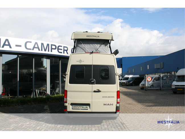Westfalia Sven Hedin 600D HEFDAK Premium 163pk Aut. nu Lithium accu & Zonnepaneel twv € 3.335,00 voor € 0,00 foto: 22