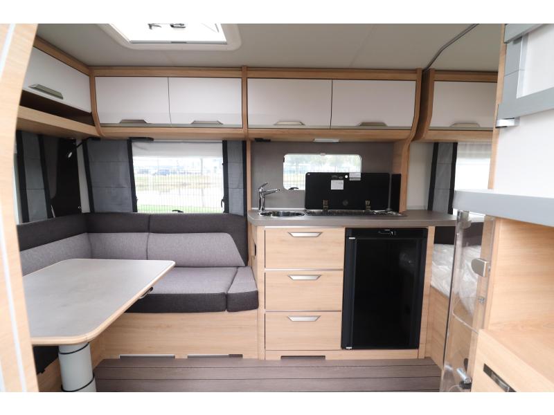 Knaus Sudwind Black Selection 450 FU Model 2026 - 1700KG - 147  foto: 9