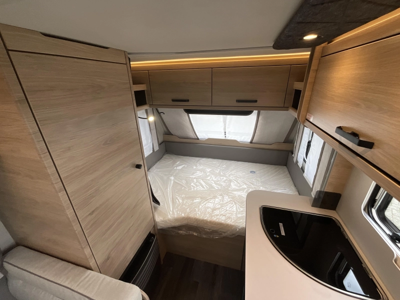 Weinsberg CaraOne Edition HOT 390 QD COMPACT-ACTIE MODEL  foto: 4