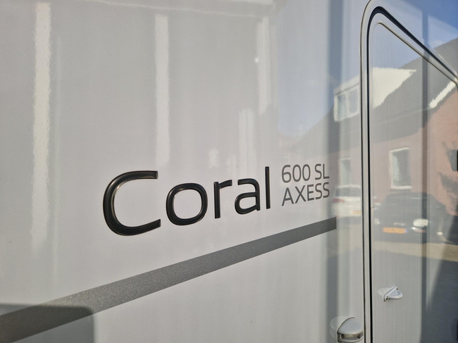 Adria Coral 600SL Axess Automatik | L&auml;ngsbetten | Tempomat | Dachklimaanlage | Fahrradtr&auml;ger | Etc. Foto: 9