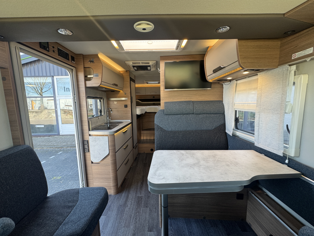 Knaus Van I 650 MEG photo: 10