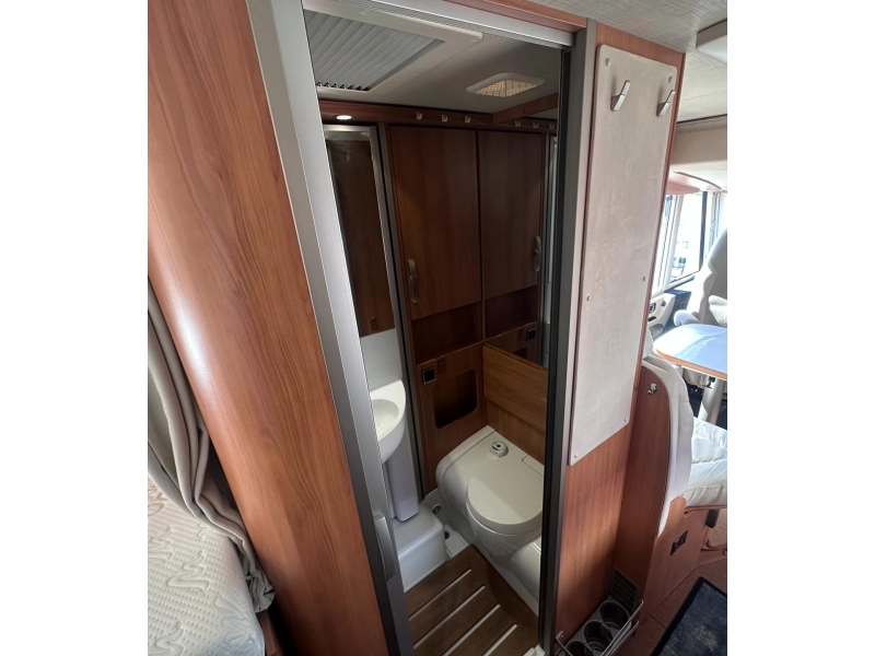 Hymer Exsis-I 578 Automatik Foto: 8