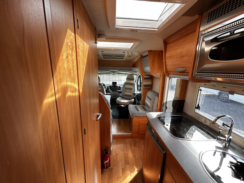 Adria Coral 660 SL Enkele-bedden/2007/Euro-4  foto: 8
