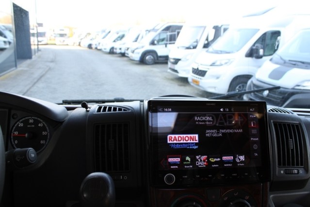 Carthago Chic C Line I 5.0 1e eigenaar Fiat 3.0 liter 160 pk 4250 kg chassis enkele bedden 5 zitplaatsen (122  foto: 20