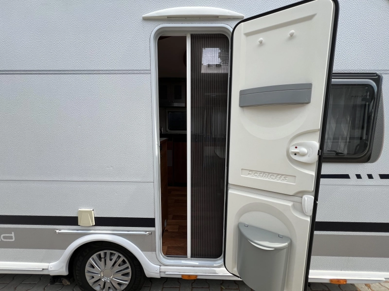 Dethleffs Nomad 450 DB Mover, Avance, Mosquitera foto: 11