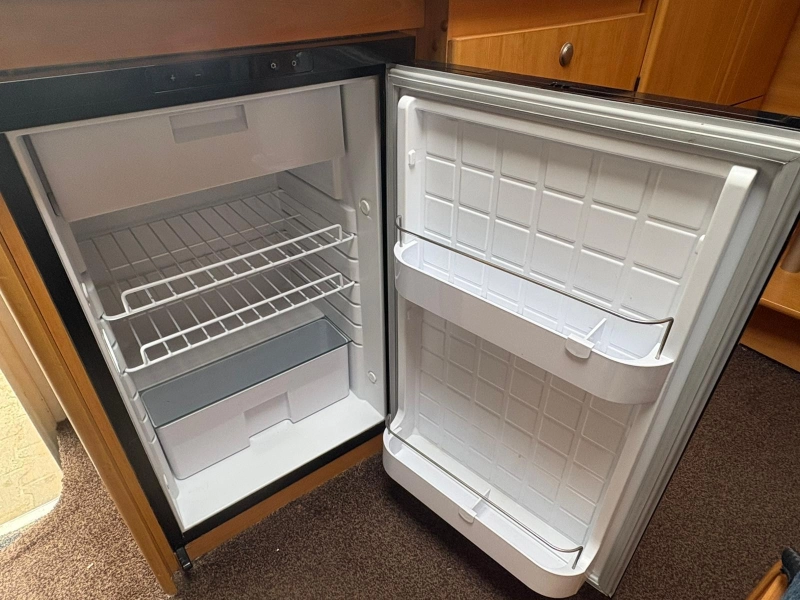 LMC Liberty 618 TI Automaat,XLGarage,Airco  foto: 18