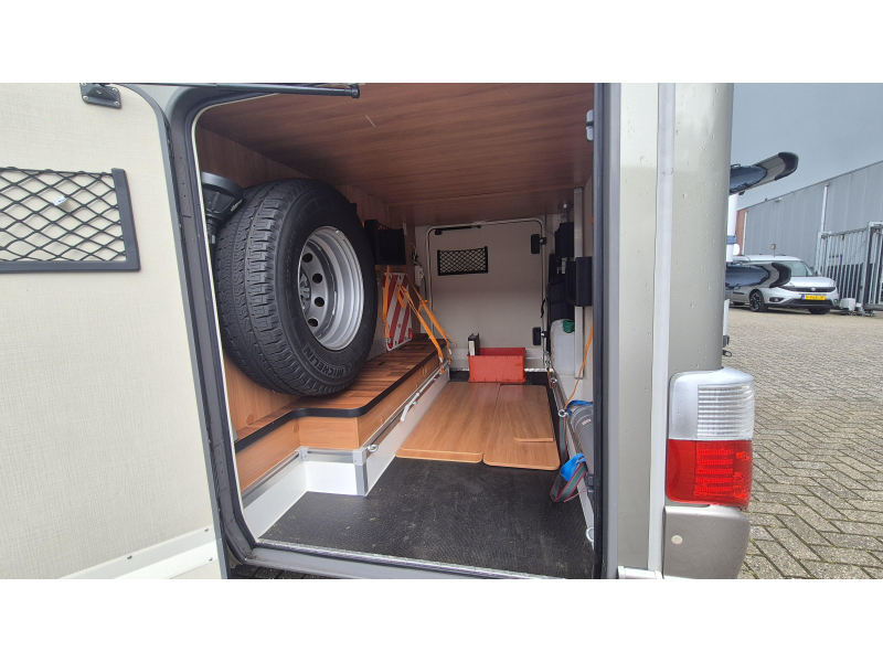Hymer Hymermobil 578 B Automaat -Topstaat  foto: 18