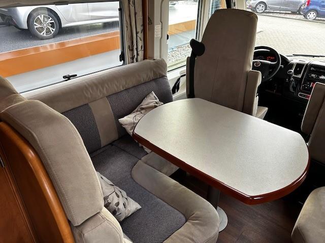 Carthago C-TOURER I 142QB | Comme neuf | 5.000km| Lit pavillon photo: 16