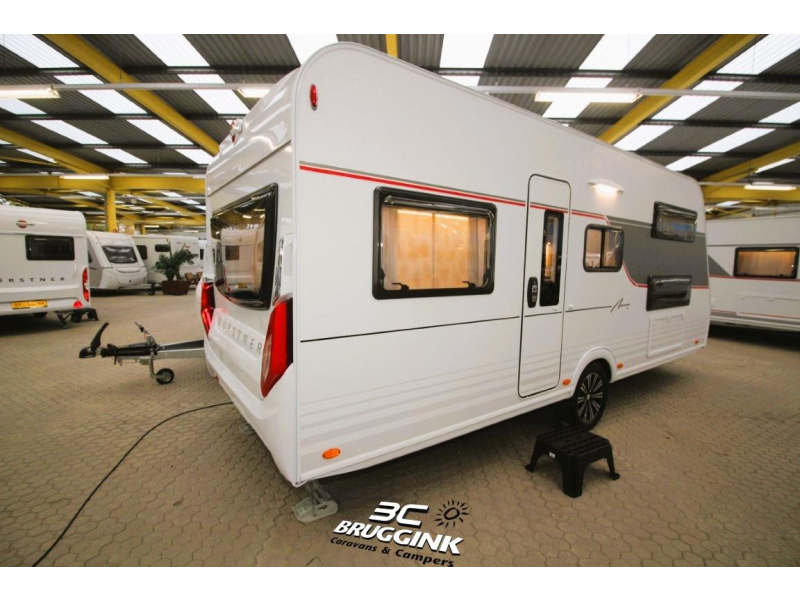 Bürstner Averso Plus 510 TK STAPELBEDDEN + HEFBED 7 P  foto: 2