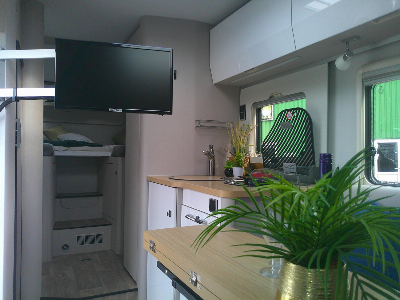 Hymer Tramp S 685 Als nieuw! super compleet  foto: 7