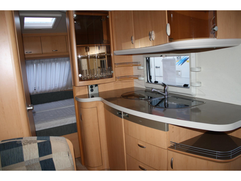 Hobby De Luxe 440 SF foto: 4
