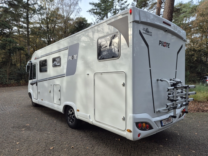 Pilote Essentiel G 740 AUT. 9-T TWINBED TV Solar  foto: 7