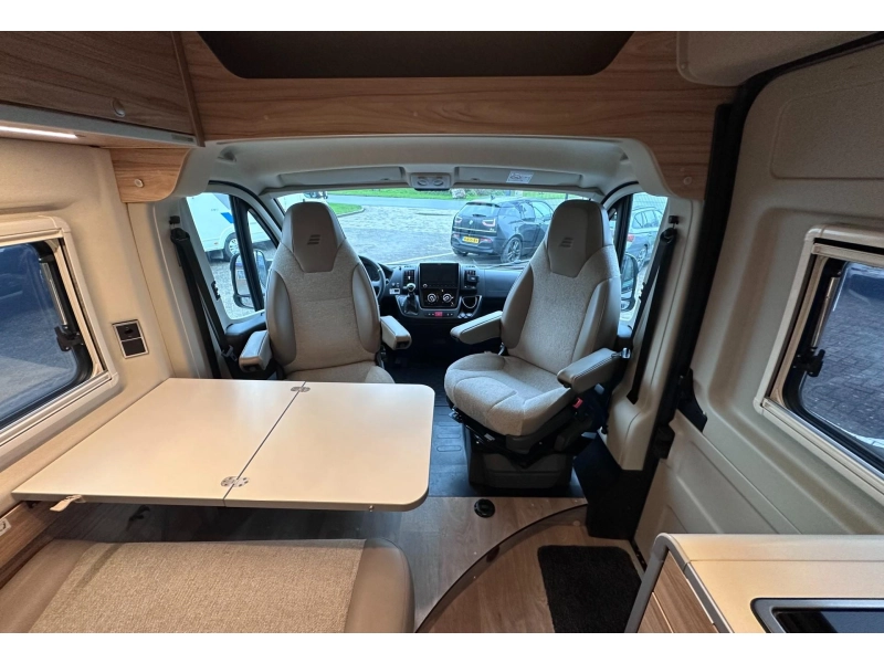 Hymer Grand Canyon NL+NAP AUT9  foto: 12