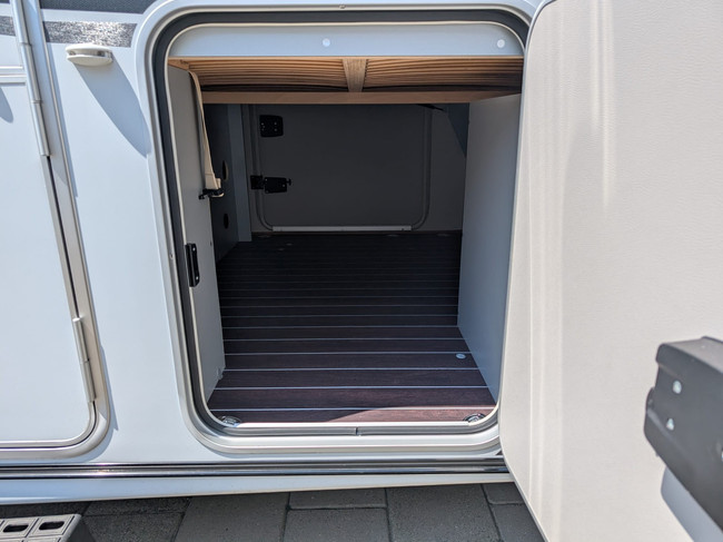 Knaus Sport &amp; Fun Black Sel. 480 QL Foto: 6