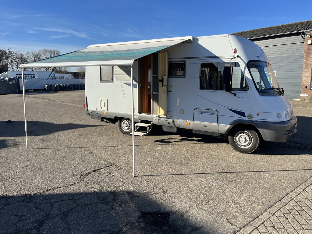 Hymer B575 Mercedes-Benz AUTOMAAT 5 persoons foto: 16