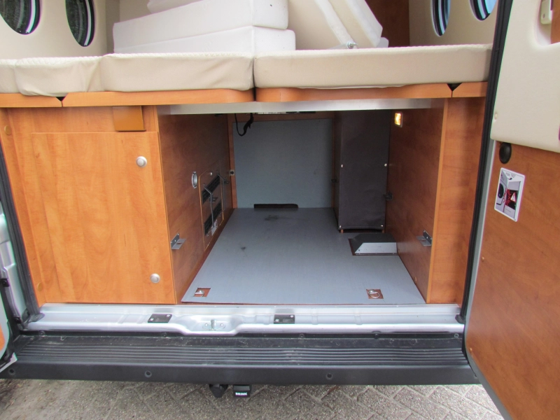 Malibu Charming GT Skyview 600 DB Querbett, Automatik, Foto: 6