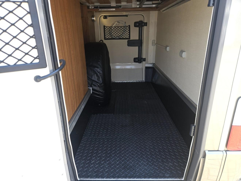 Hymer ML-I 630 Electric bike rack, awning photo: 23