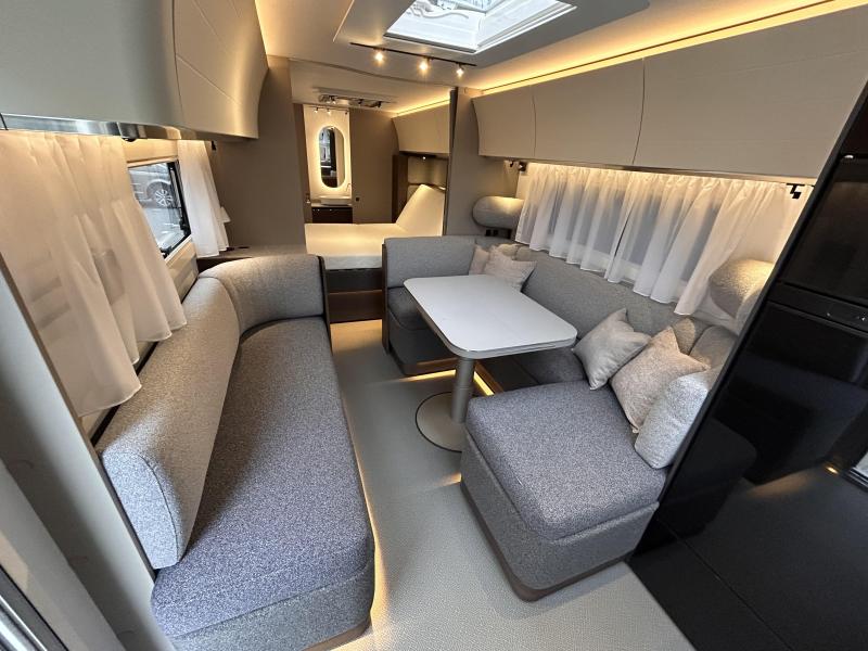 Adria Alpina 663 HT Queensbed - Model 2025  foto: 17