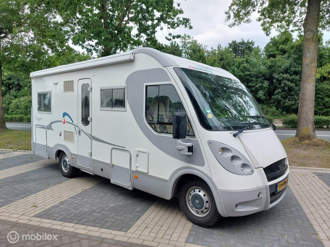 Adria Adria Vision I 677 SP 97dkm! NAP 2x Airco Hefbed 2x Zonnepaneel photo: 3