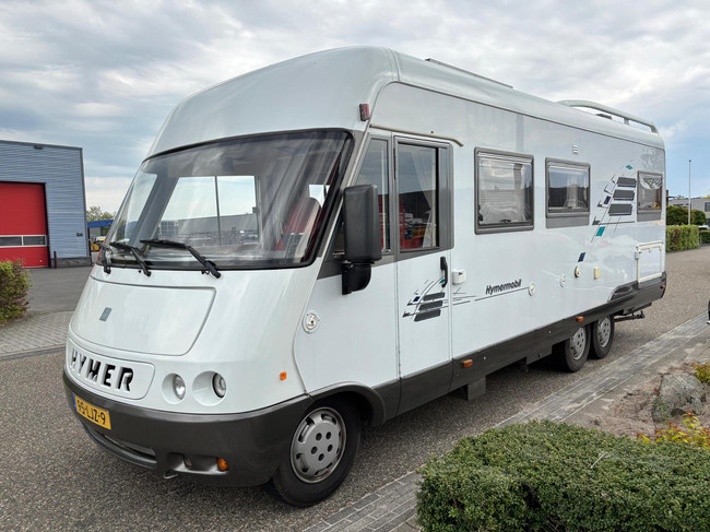 Fiat 230 Hymermobil | Integraal | Achteruitrijcamera | Trekhaak | NAVI | 2 zonnepanelen | Maxvan | Luifel | C-Rijbewijs foto: 16