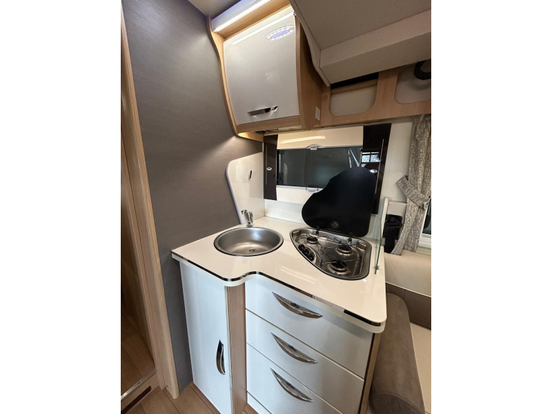 McLouis Sovereign 481 G Cama Queen foto: 4