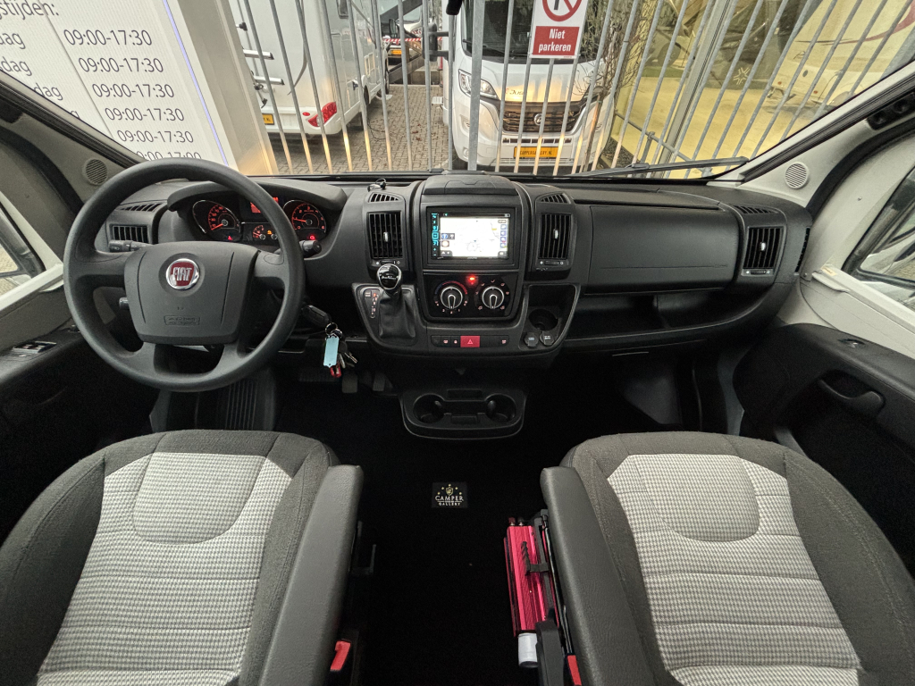 Adria Twin Supreme 600 SPB 9-TRAPS AUTOMAAT DWARSBED EURO6 foto: 12