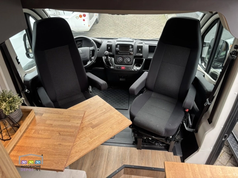 Peugeot Boxer  foto: 14