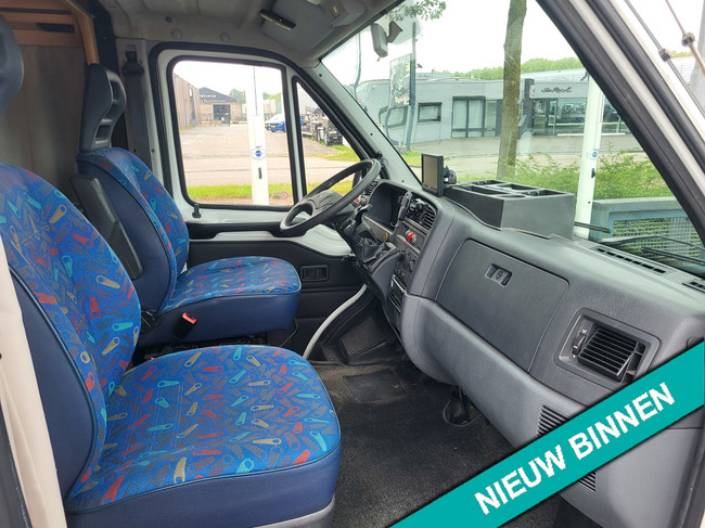 Fiat 230 1.9td Chausson 4 persoons foto: 13