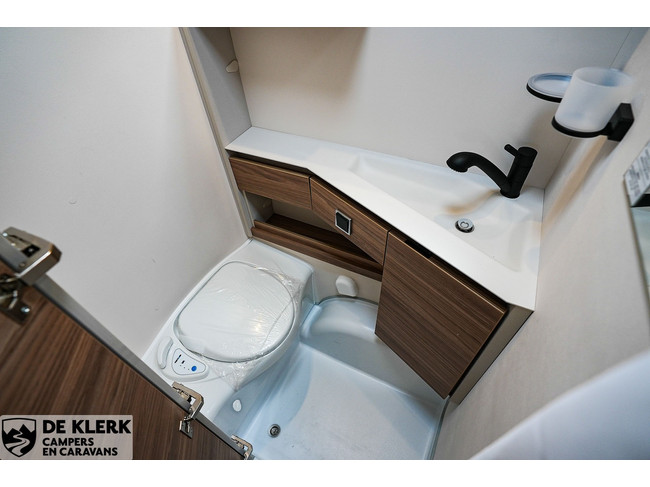 Dethleffs Nomad 460 EL Christmas Special foto: 18