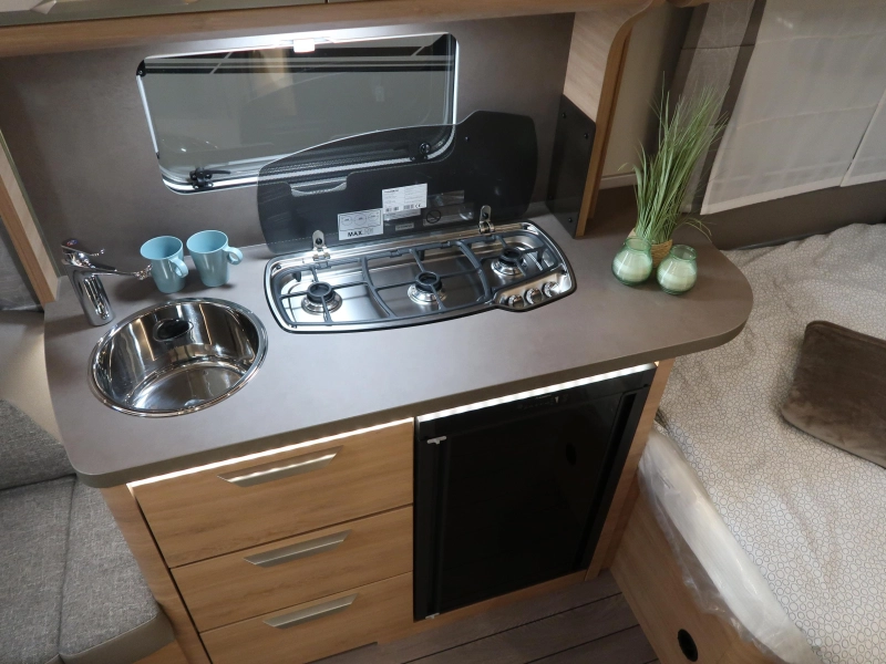 Knaus Sudwind 60 Years 450 FU  foto: 10