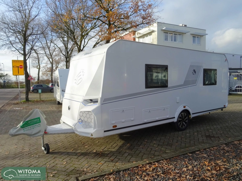 Knaus Yaseo 500 DK € 6.610 Korting  foto: 18