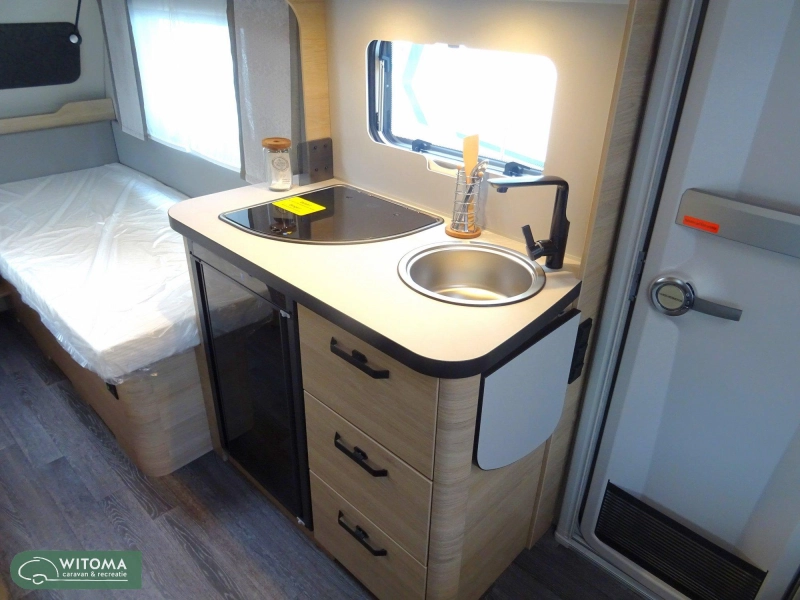 Weinsberg CaraOne Edition HOT 480 EU Enkel bedden  foto: 11