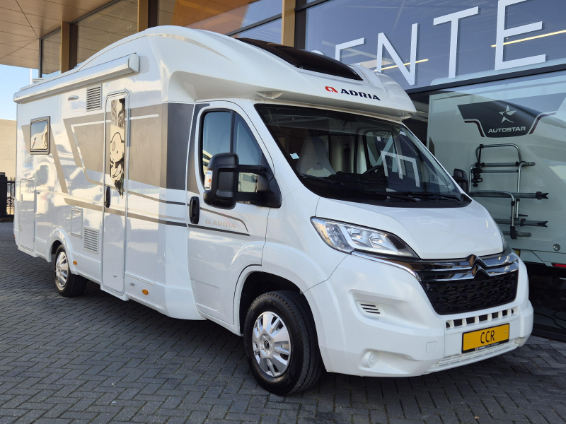 Adria Matrix 640 DC Face to face 2021 Foto: 7