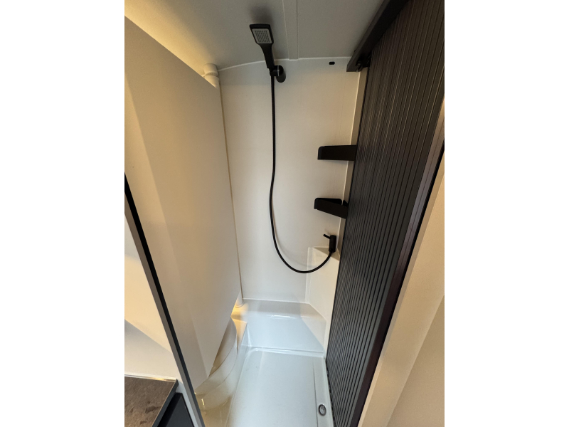Adria Action Sport 391 LH  foto: 17