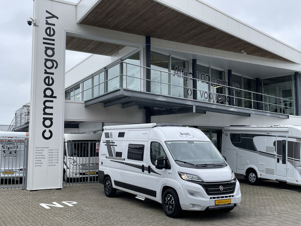 Mc Louis Menfys S-Line 3 9-TR AUTOMAAT DWARSBED LEDER CAMERA