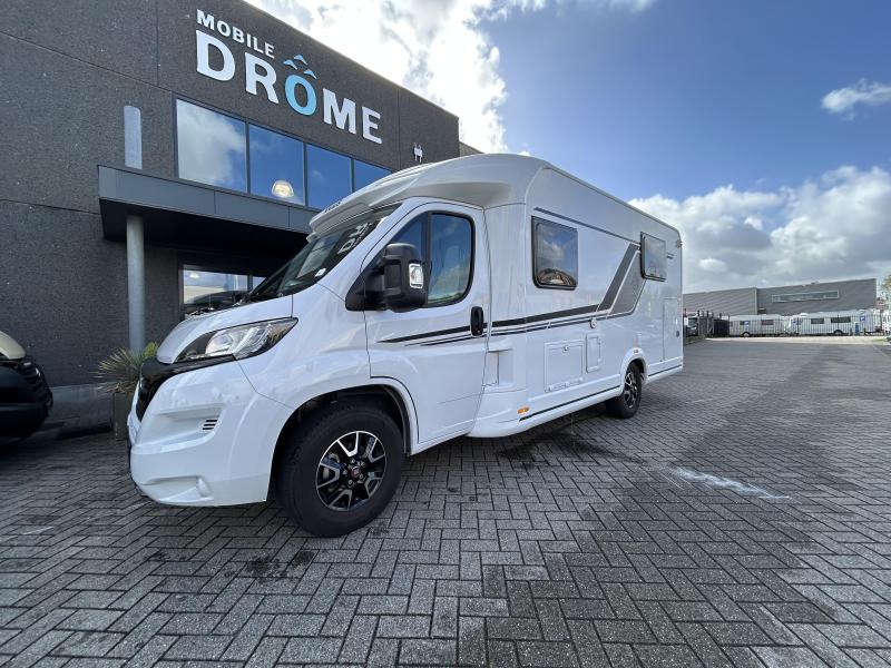 Knaus Sky TI 650 MEG Ex-alquiler foto: 1