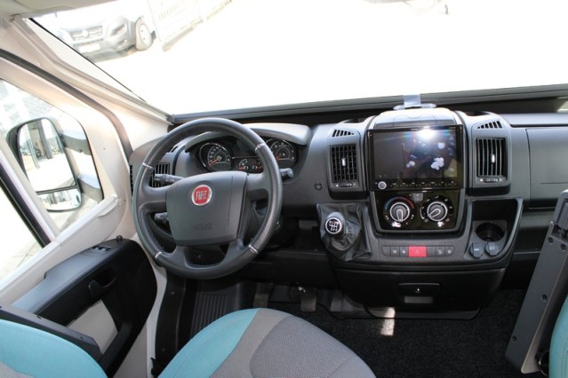 Sun Living S 75 SL by Adria 5 seat belts single beds 67 photo: 15