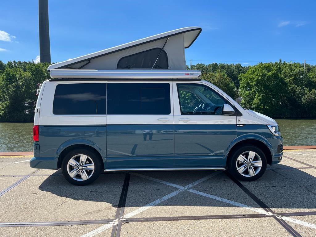 VOLKSWAGEN TRANSPORTER Woodpecker Camper