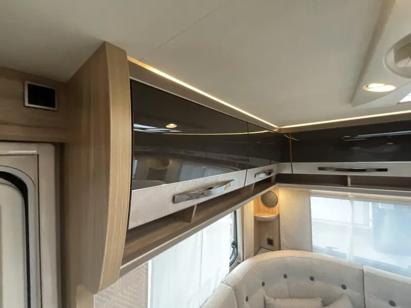 Eriba Nova GL - 60 edition 530 GL ENKELE BEDDEN-MOVER  foto: 13