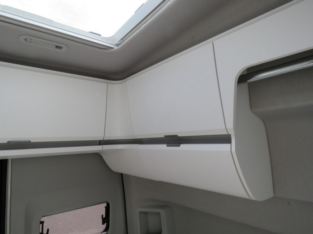 VOLKSWAGEN CRAFTER foto: 13