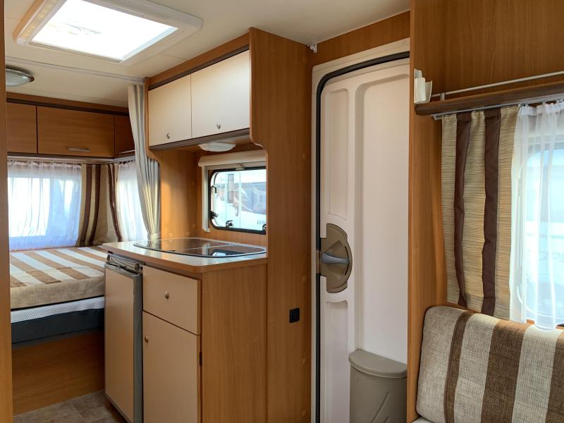 Bürstner Premio 435 TS Mover/Pano luifel/Fietsdr  foto: 6