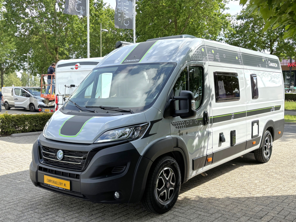 Chausson Sport Line 690 9-TRAPS AUTOMAAT HEFBED FIAT 8 180PK foto: 5