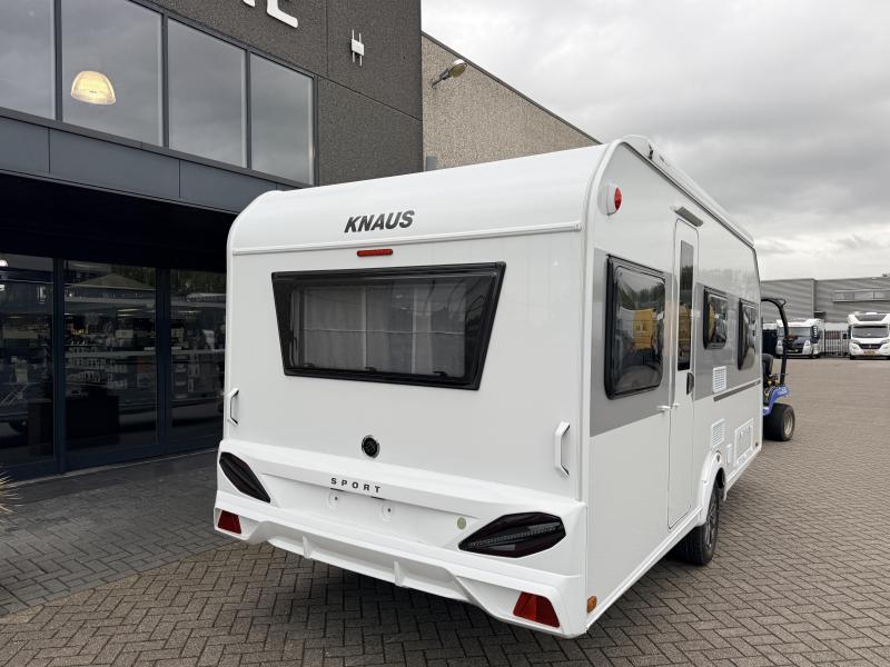 Knaus Sport 460 EU Enkele bedden  foto: 2
