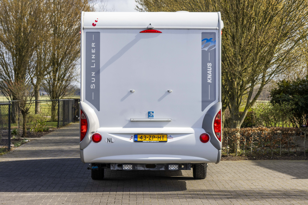 KNAUS Sun Liner 655 LG photo: 4