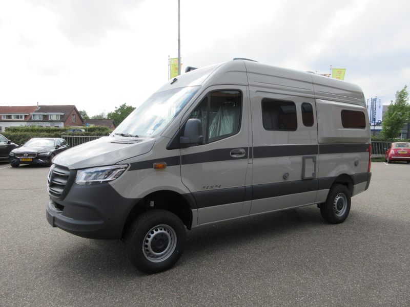Hymer Grand Canyon S 600 4X4 AUTOMAAT 190 PK  foto: 8