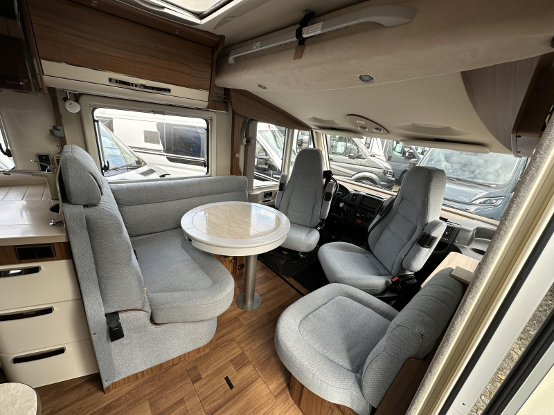 Hymer B 704 PL 3.0 M-JET 180 PK AUTOMAAT  foto: 1