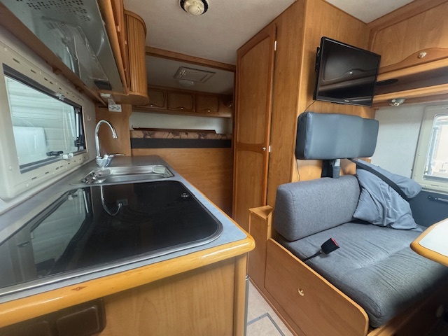 Fiat Euramobil c672 HB photo : 3
